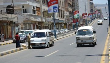 شرطة المرور بصنعاء توجه بضبط مندوبي الفرز المخالفين