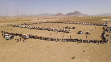 قبائل ميفعة عنس في ذمار تعلن النفير والجهوزية لمواجهة الأعداء قبائل ميفعة عنس في ذمار تعلن النفير والجهوزية لمواجهة الأعداء