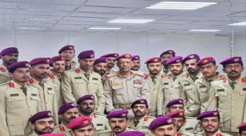 توزيع شهادات التخرج على الدفعة الثالثة من كلية زايد العسكرية بحضرموت