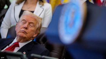 ترامب نائما .. صور تكتسح الإنترنت والبيت الأبيض يعلق