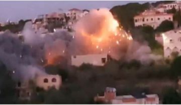 طيران العدو الإسرائيلي يواصل عدوانه على لبنان بغارتين على بلدتي عيناثا وطيرفلسيه