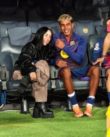 والد لامين يامال يعلن زواجه في يوم الانفصال عن نيكي نيكول