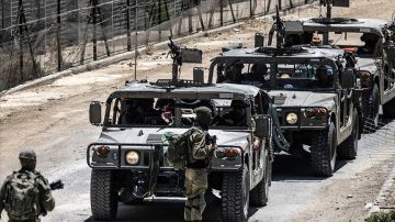 إسرائيل تعتقل 4 سوريين في توغل بالقنيطرة إسرائيل تعتقل 4 سوريين في توغل بالقنيطرة