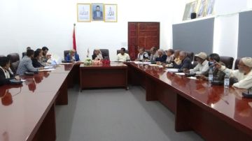 اجتماع في إب يناقش مشاريع وخطط وحدة التمويل الزراعية للعام 1447هـ