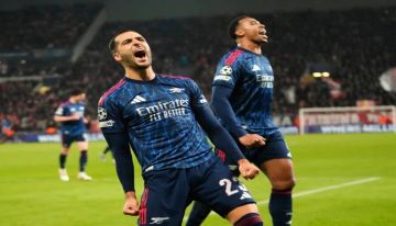 آرسنال يحلق في صدارة دوري أبطال أوروبا بفوز رابع آرسنال يحلق في صدارة دوري أبطال أوروبا بفوز رابع