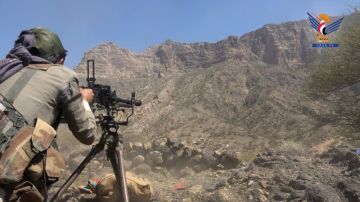 مسير ومناورة لأبناء قهر بني الحارث في مديرية باقم بصعدة مسير ومناورة لأبناء قهر بني الحارث في مديرية باقم بصعدة