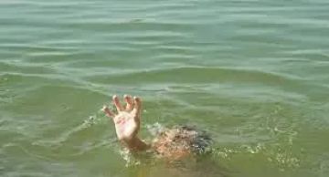 نهاية مأساوية لطفل خلال السباحة في بركة مياه بالمحويت نهاية مأساوية لطفل خلال السباحة في بركة مياه بالمحويت