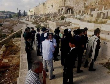  الإفتاء الأعلى في فلسطين يدعو لحماية مقبرة باب الرحمة الملاصقة للمسجد الأقصى