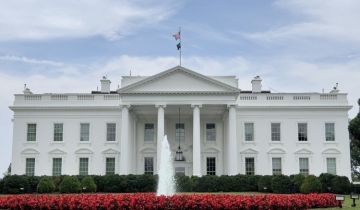 البيت الأبيض: تأثير الإغلاق الحكومي على الاقتصاد الأميركي كان أسوأ من المتوقع البيت الأبيض: تأثير الإغلاق الحكومي على الاقتصاد الأميركي كان أسوأ من المتوقع