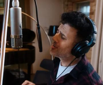 ليلة وثلاثة نجوم: موسم الرياض يكشف موعد طرح تذاكر حفل بابلو وكايروكي ونمرة ليلة وثلاثة نجوم: موسم الرياض يكشف موعد طرح تذاكر حفل بابلو وكايروكي ونمرة