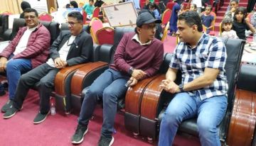 نائب وزير الإعلام يشهد البروفات النهائية لإنطلاق مهرجان الطفل الموهوب بعدن نائب وزير الإعلام يشهد البروفات النهائية لإنطلاق مهرجان الطفل الموهوب بعدن