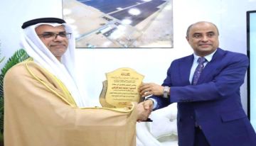 الرئيس الزبيدي يكرم سفير دولة الإمارات والمدير التنفيذي لشركة GSU