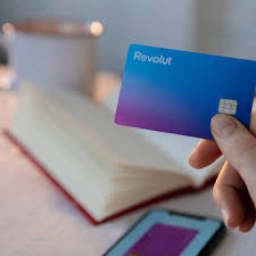 تقييم ريفولوت البريطانية يقفز إلى 75 مليار دولار