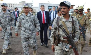 رئيس خفر السواحل يبحث مع وفد بريطاني التعاون بالأمن البحري