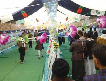 مدارس أمانة العاصمة تحيي الذكرى السنوية للشهيد ضمن فعاليات مركزية: يجب استشعار عظمة الشهداء الذين ضحوا بأرواحهم في سبيل إعلاء كلمة الله ونصرة الدين