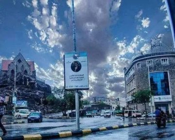 شرطة عدن تحبط محاولة اختطاف صادمة لفتاة وتلقي القبض على سائق الباص.. وامرأة تطعن أخرى في الشيخ عثمان