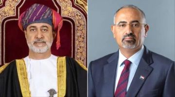 الرئيس الزبيدي يهنئ سلطان عمان بحلول اليوم الوطني لبلاده