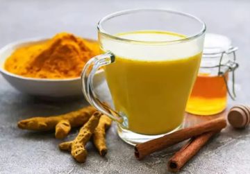 في الشتاء.. 5 مشروبات تمنحك الدفء دون أن تزيد وزنك في الشتاء.. 5 مشروبات تمنحك الدفء دون أن تزيد وزنك