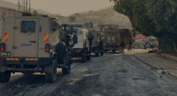 قوات العدو الإسرائيلي تنسحب من مدينة طوباس بعد 4 أيام من عدوان عسكري قوات العدو الإسرائيلي تنسحب من مدينة طوباس بعد 4 أيام من عدوان عسكري