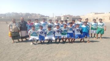 تواصل الدوري الكروي لمدرسة الصمود بنين في مديرية الملاح بلحج