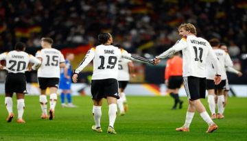 ألمانيا تضرب سلوفاكيا بسداسية وتتأهل لنهائيات كأس العالم 2026م ألمانيا تضرب سلوفاكيا بسداسية وتتأهل لنهائيات كأس العالم 2026م