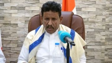 سعيد عفري: لجنة الاعتصام بالمهرة لم ولن تكون طرفا في إشعال الفتن أو الفوضى سعيد عفري: لجنة الاعتصام بالمهرة لم ولن تكون طرفا في إشعال الفتن أو الفوضى