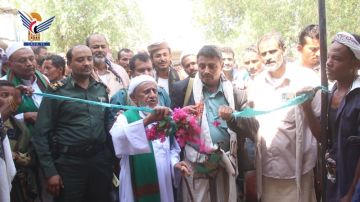 افتتاح معرض صور الشهداء وزيارة روضة الشهداء بمديرية الدريهمي بالحديدة افتتاح معرض صور الشهداء وزيارة روضة الشهداء بمديرية الدريهمي بالحديدة