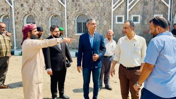 المقدم مياس الجعدني يستقبل وفد رفيع المستوى في مركز علاج الإدمان بالعاصمة عدن المقدم مياس الجعدني يستقبل وفد رفيع المستوى في مركز علاج الإدمان بالعاصمة عدن