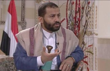 طارق يهاجم حميد الأحمر عقب إطرائه لـ الحوثيين طارق يهاجم حميد الأحمر عقب إطرائه لـ الحوثيين