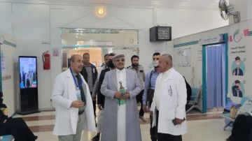 السامعي يؤكد أهمية تشجيع المشاريع الطبية العملاقة لخدمة ورعاية المرضى السامعي يؤكد أهمية تشجيع المشاريع الطبية العملاقة لخدمة ورعاية المرضى