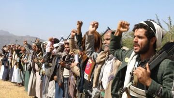 قبائل مديريات إب تعلن النفير العام والجهوزية لأي تصعيد قبائل مديريات إب تعلن النفير العام والجهوزية لأي تصعيد