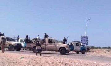 إطلاق نار على سائق شاحنة في نقطة أمنية بأبين وسط استمرار الانتهاكات ضد المسافرين