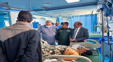 رئيس انتقالي شبوة يطمئن على صحة جريح الهجوم الإرهابي في المصينعة