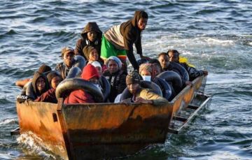 مصرع 4 أشخاص جراء انقلاب قاربي مهاجرين قبالة سواحل ليبيا مصرع 4 أشخاص جراء انقلاب قاربي مهاجرين قبالة سواحل ليبيا