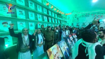 افتتاح معرض صور الشهداء بمديرية حفاش في المحويت افتتاح معرض صور الشهداء بمديرية حفاش في المحويت