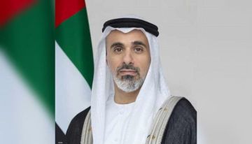 الإمارات تطلق مبادرة الذكاء الاصطناعي من أجل التنمية بقيمة مليار دولار الإمارات تطلق مبادرة الذكاء الاصطناعي من أجل التنمية بقيمة مليار دولار