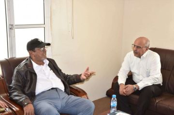 الكثيري يطلع على جهود هيئة الطيران لتطوير الخدمات الملاحية الكثيري يطلع على جهود هيئة الطيران لتطوير الخدمات الملاحية