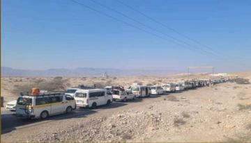 عاجل قوات المنطقة الأولى تحتجز مئات الباصات القادمة للمشاركة في فعالية 30 نوفمبر بسيئون عاجل قوات المنطقة الأولى تحتجز مئات الباصات القادمة للمشاركة في فعالية 30 نوفمبر بسيئون