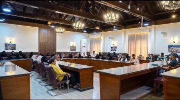 المجلس المحلي بصيرة يناقش خطط العمل وتقييم مستوى أداء الإدرات خلال عام 2025 المجلس المحلي بصيرة يناقش خطط العمل وتقييم مستوى أداء الإدرات خلال عام 2025