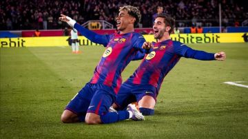 برشلونة يتغلب على أتلتيك بلباو برباعية في أولى مبارياته بملعب كامب نو بعد تجديده