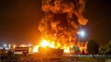 مصرع 7 أشخاص وإصابة 30 جراء انفجار داخل مركز للشرطة في الجزء الخاضع للسيطرة الهندية من كشمير مصرع 7 أشخاص وإصابة 30 جراء انفجار داخل مركز للشرطة في الجزء الخاضع للسيطرة الهندية من كشمير