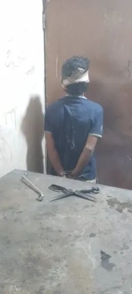 الإطاحة بـ سارق متلبسا بجريمته في محطة كهرباء