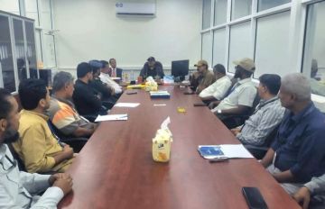 رئيس هيئة الطيران يتفقد مطار الريان في المكلا