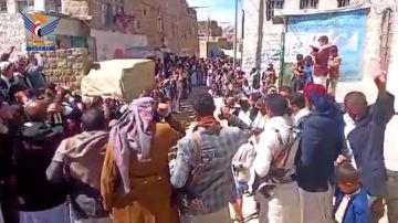 وقفات في ريمة تأكيدا على استمرار التعبئة العامة لمواجهة الأعداء وقفات في ريمة تأكيدا على استمرار التعبئة العامة لمواجهة الأعداء