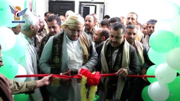 المساوى يفتتح معرض صور شهداء الجانب الصحي بالمستشفى العسكري العام بتعز