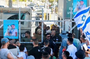 توقيف المدعية العسكرية السابقة في إسرائيل في قضية تسريب فيديو انتهاكات بحق معتقل فلسطيني توقيف المدعية العسكرية السابقة في إسرائيل في قضية تسريب فيديو انتهاكات بحق معتقل فلسطيني