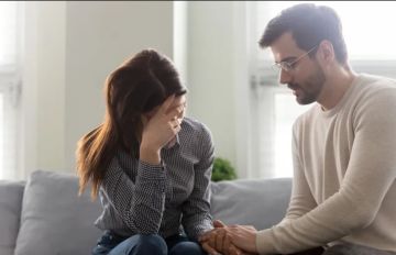 فن الاعتذار: 5 طرق فعالة لإرضاء الزوجة بعد الخلافات