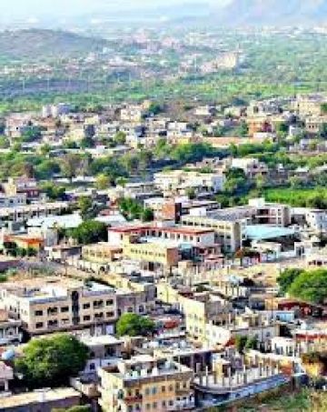 بموكب مهيب.. تشييع جثمان الفقيد علي قايد صالح في الضالع بموكب مهيب.. تشييع جثمان الفقيد علي قايد صالح في الضالع