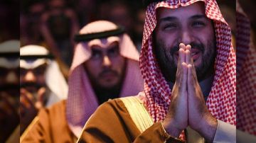 شاهد ردة فعل الأمير محمد بن سلمان بعد استجابة ترامب لطلبه بخصوص الحرب في السودان شاهد ردة فعل الأمير محمد بن سلمان بعد استجابة ترامب لطلبه بخصوص الحرب في السودان