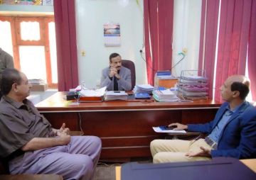 محافظ شبوة يتابع واقع العملية التعليمية والانضباط المدرسي محافظ شبوة يتابع واقع العملية التعليمية والانضباط المدرسي